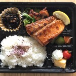 炭火焼専門食処 白銀屋2