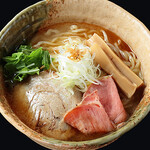 焼きあご塩らー麺 たかはし 新宿本店 2